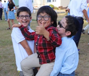Boys-with-glasses-2-e1605204971285