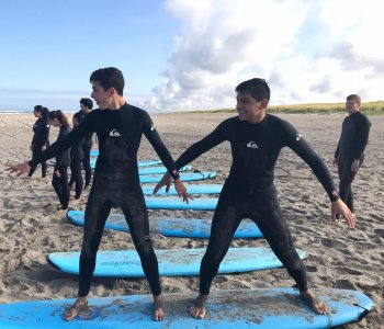 Victor-and-Eitan-in-a-surf-lesson-2